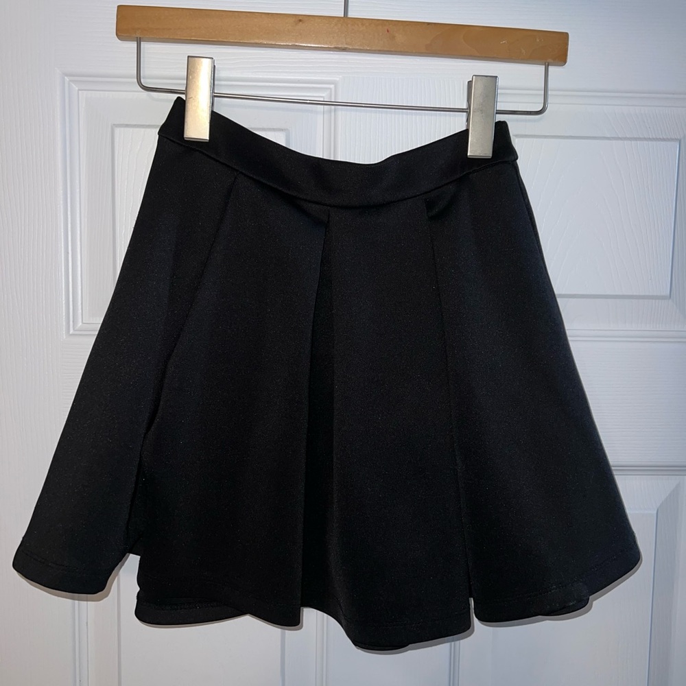 Black Skater Skirt